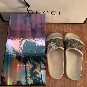 GG Floral slides
